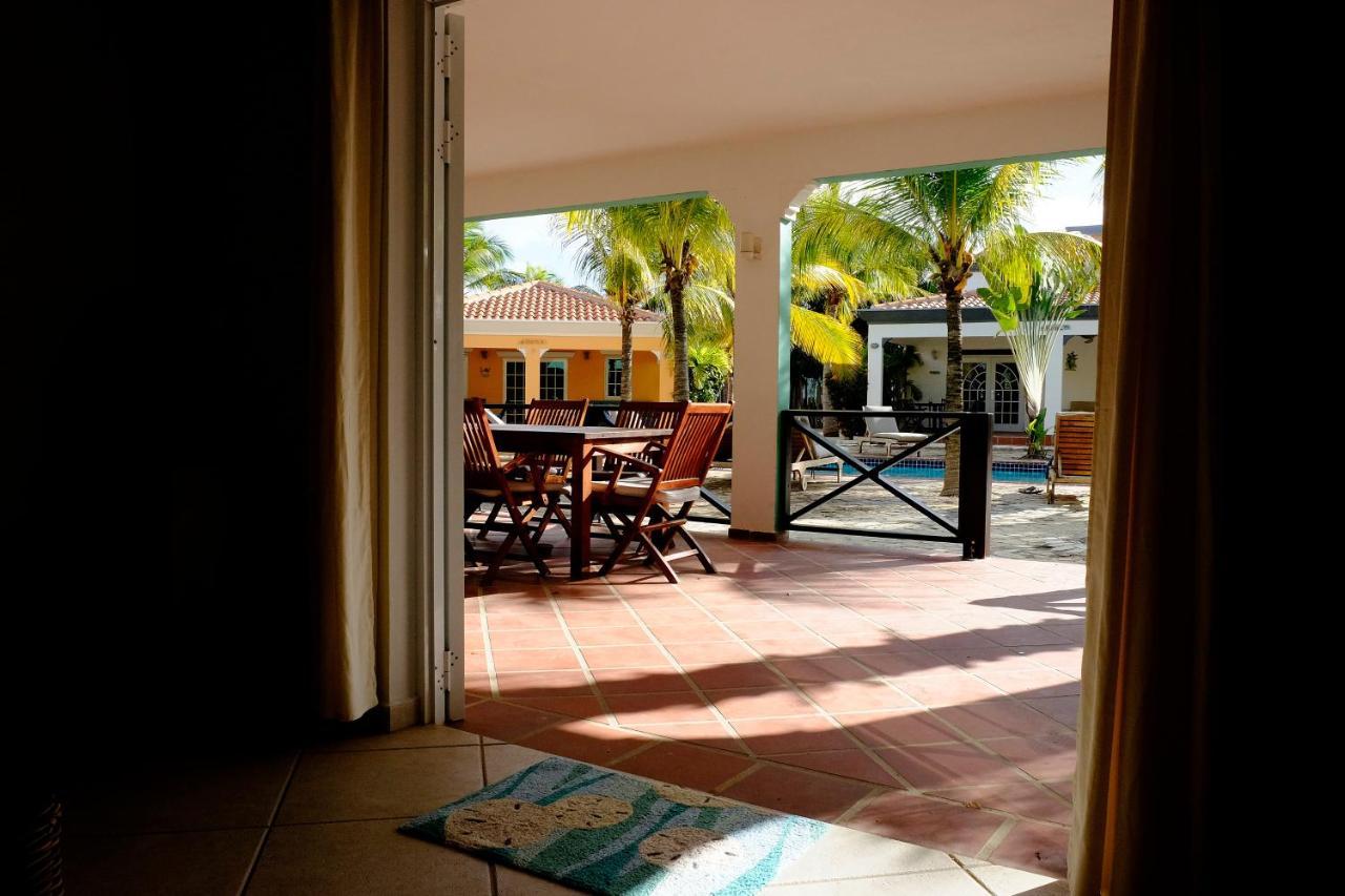 Villa Olivia Poolside كراليندايك المظهر الخارجي الصورة