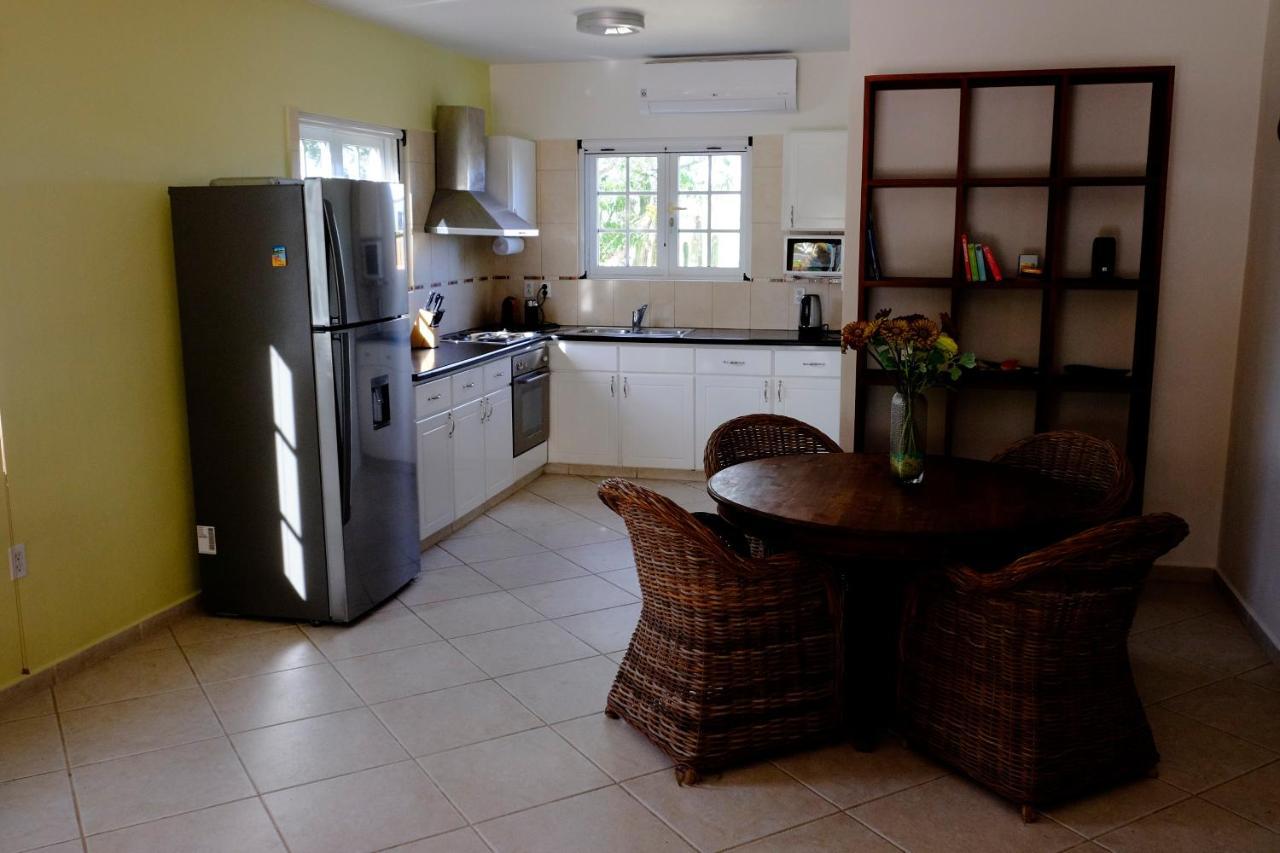 Villa Olivia Poolside كراليندايك المظهر الخارجي الصورة